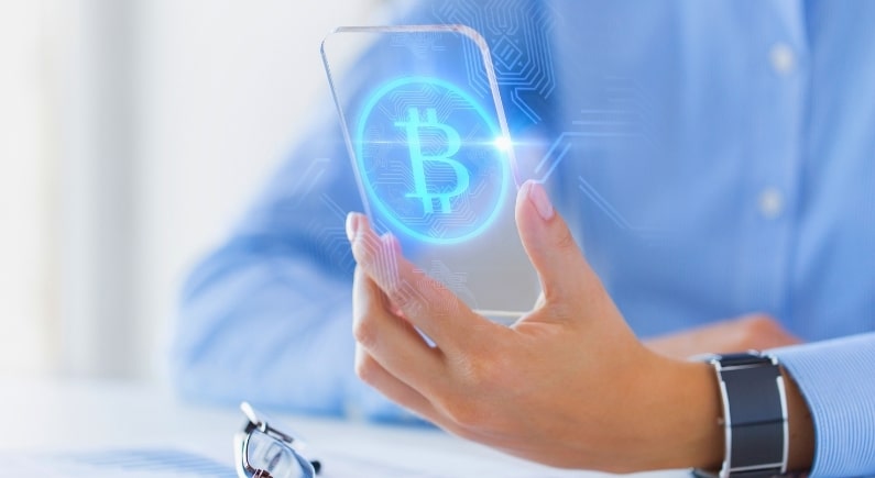 The evolution of online gambling: From fiat to cryptocurrency