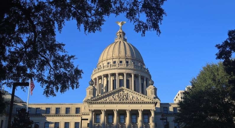 US crypto bill faces amendment surge ahead of hearing