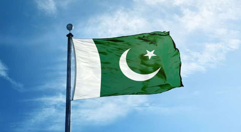 Pakistan ends seven-year restriction on crypto banking services