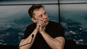 Elon Musk - Elon Musk, CEO of SpaceX and Tesla. 

Free to use under Creative Commons License with attribution to "Daniel Oberhaus (2018)"    - dmoberhaus via Flickr